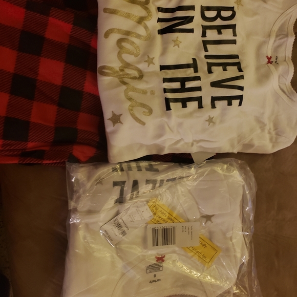 Girls size 8 and 10/12 clothes size 3 shoes - Picture 10 of 15